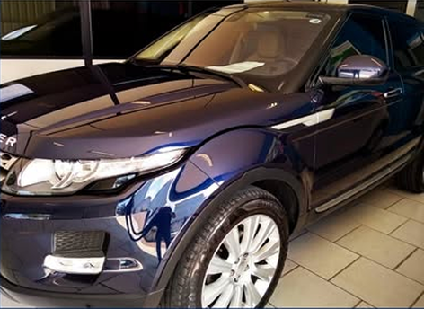Range Rover Evoque azul — depois do reparo